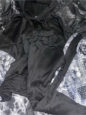 SHEIN Black bandanna Hoodie and Jogger Set - Cozy Loungewear size medium nwot